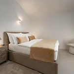 Juki By Briskva Kaštel