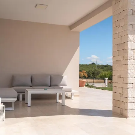 Juki By Briskva Villa Kaštel