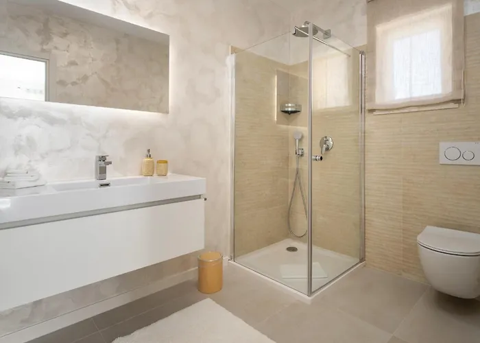 Villa Juki By Briskva