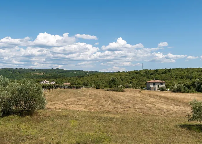 Juki By Briskva Villa Kastel